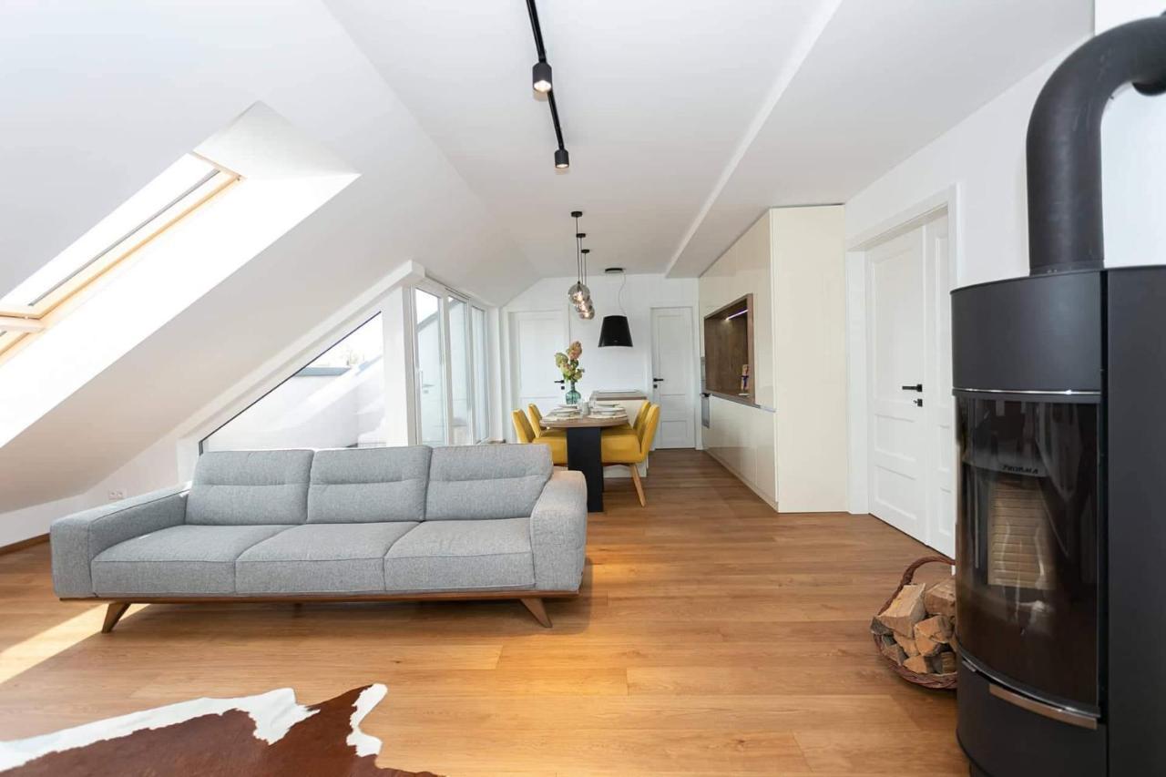 Bl - The Penthouse, 24Hr Self Check-In, 2 Bedrooms, Fireplace, Ac, Panoramic View From Main Balcony, 3-Minute Walk To City Center บันสกาบิสตรีตซา ภายนอก รูปภาพ